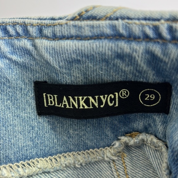 BLANK NYC NWT WOMEN’S STEAL THE SHOW JEAN SZ 29 - Picture 9 of 12